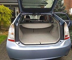 Toyota Prius 2011 - Image 9/10