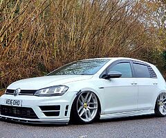 2016 Volkswagen Golf - Image 9/10