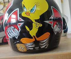 Road bike helmet