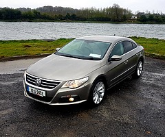 2010 Volkswagen Atlas - Image 4/7