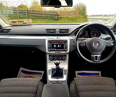 2010 Volkswagen Atlas - Image 6/7