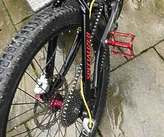 Downhill mountain bike - Image 8/9