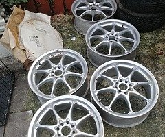 For swap for 16 or 17 alloys my one are 18 4x100 and 4x108 wand would give móney on top if the right