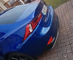 Lexus Is 300h f sport - Image 3/6