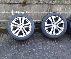 MERCEDES 17inch genuine alloy wheels with good tyres for sale