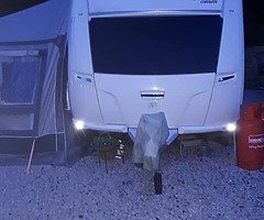 Caravan & transporter