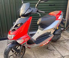 2006 Aprilia SR
