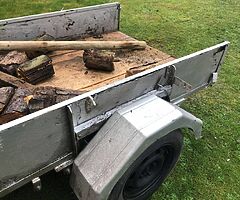 2002 5x3.5 car trailer  -