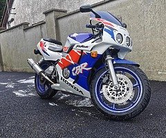 Cbr 400rr