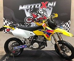 Motocross bikes yz cr kx rm