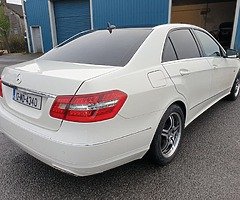 Mercedes Benz E220 Auto - Image 10/10