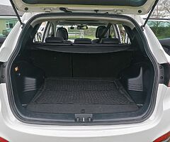 Hyundai ix35 132 1.7 English Import