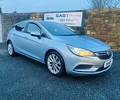 2016 VAUXHALL ASTRA - Image 3/10