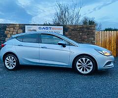 2016 VAUXHALL ASTRA - Image 5/10