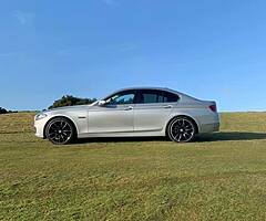 BMW 5 Series SE