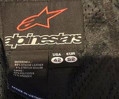 Leathers, boots, paddock stands - Image 8/10