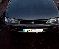 Breaking e10 corollas carina e - Image 8/10