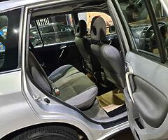 2003 Toyota RAV4