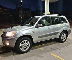 2003 Toyota RAV4 - Image 4/10