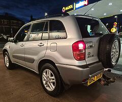 2003 Toyota RAV4 - Image 5/10