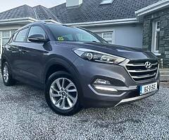 162 HYUNDAI TUSCON EXECUTIVE SATNAV SPOTLESS 108,000 MILES 6 SPEED - Image 5/10