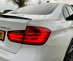 2015 BMW Series 3 - Image 3/10