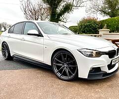 2015 BMW Series 3 - Image 9/10