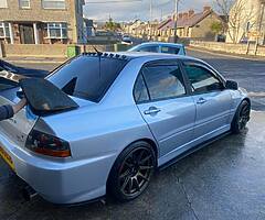 2004 Mitsubishi Lancer - Image 5/10