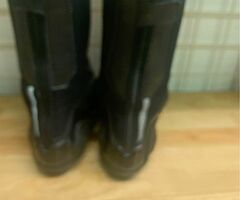 MOTORCYCLE GEAR - Image 3/9