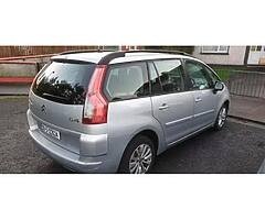 Car - Image 3/9