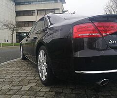 2012 Audi a8 - Image 8/10