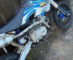 125cc stomp
Bike