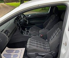 2015 Volkswagen Golf - Image 7/10
