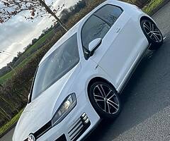 2015 Volkswagen Golf - Image 9/10