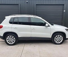 2015 Volkswagen TIGUAN 2.0 TDI MATCH BLUEMOTION - Image 6/10