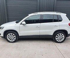 2015 Volkswagen TIGUAN 2.0 TDI MATCH BLUEMOTION - Image 8/10