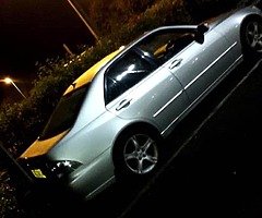 2003 Lexus IS 200