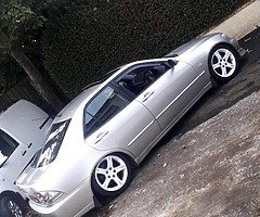 2003 Lexus IS 200 - Image 6/10