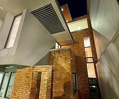 House for sale - Image 4/10