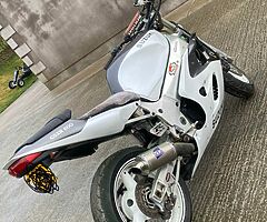 Suzuki gsxr 600￼ - Image 6/8