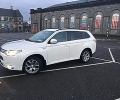 GX4 Mitsubishi Outlander 2.0  Phev Irish plates - Image 5/9