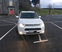 GX4 Mitsubishi Outlander 2.0  Phev Irish plates - Image 7/9