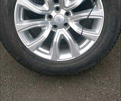 Land rover 18inch alloy wheels - Image 4/4