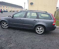 Volvo V50 1.8 petrol - Image 4/9