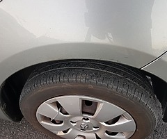 Automatic Yaris 07 - Image 6/8