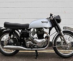 1960 Norton Dominator