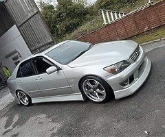 Lexus is200 Sport