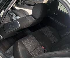 Lexus is200 Sport - Image 7/10