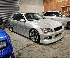 Lexus is200 Sport - Image 8/10