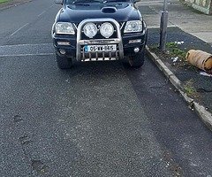 Mitsubishi l200